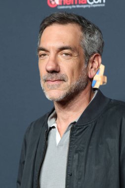 Film yapımcısı Todd Phillips, 9 Nisan 2024 'te Las Vegas' taki Caesar 's Palace Theatre' daki Warner Brothers CinemaCon Press Line 'da.