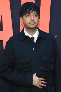 LOS ANGELES - 4 Nisan: Los Angeles Maymun Adam galasında aktör Nik Dodani TCL Çin Tiyatrosu IMAX 'ta 4 Nisan 2024' te, CA