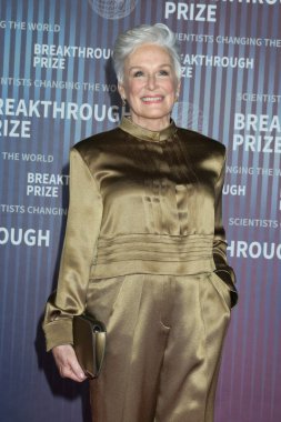 LOS ANGELES, ABD - Glenn Close 13 Nisan 2024 'te Los Angeles, CA' da Akademi Sinema Müzesi 'nde 10.