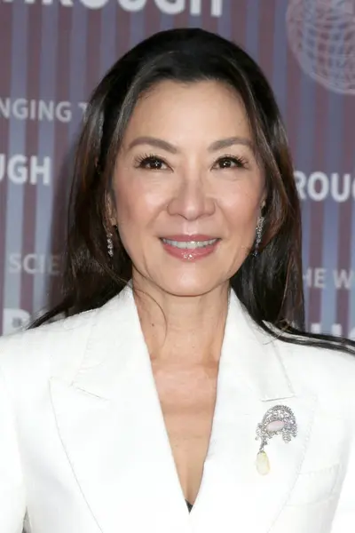 Los Angeles Usa April Michelle Yeoh 10Th Annual Breakthrough Prize — Stock Photo, Image