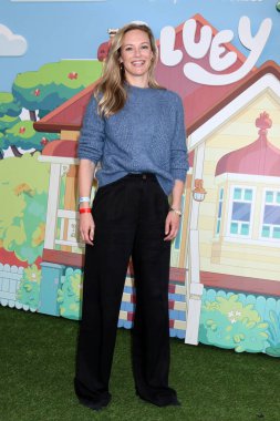 LOS ANGELES, ABD - 13 Nisan, Danielle Savre 13 Nisan 2024 tarihinde Burbank, CA 'da Disney Stüdyoları' nda Bluey 