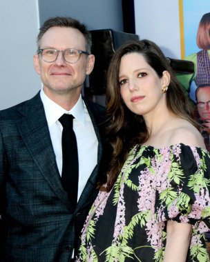 LOS ANGELES, ABD - 30 Nisan 'da Christian Slater, Brittany Lopez 30 Nisan 2024' te Mısır Tiyatrosu 'ndaki Dondurulmamış Prömiyer' de