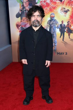 LOS ANGELES, ABD - 30 Nisan 2024 'te Los Angeles' taki Mısır Tiyatrosu 'ndaki Dondurulmamış Prömiyer' de Peter Dinklage