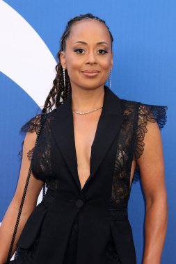 LOS ANGELES, ABD - 2 Mayıs 2024: Essence Atkins Paramount Stüdyoları 'ndaki CBS Sonbahar Önizleme Partisi' nde 2 Mayıs 2024, Los Angeles, CA