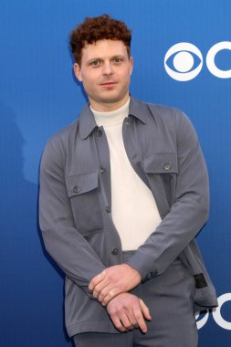 LOS ANGELES, ABD - 2 Mayıs 2024: Caleb Foote Paramount Stüdyolarındaki CBS Sonbahar Önizleme Partisi 'nde 2 Mayıs 2024, Los Angeles, CA