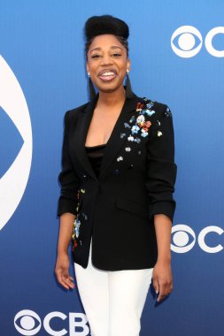 LOS ANGELES, ABD - 2 Mayıs 2024: Diona Reasonover Paramount Stüdyoları 'ndaki CBS Sonbahar Önizleme Partisi' nde 2 Mayıs 2024, Los Angeles, CA