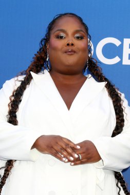 LOS ANGELES, ABD - 2 Mayıs 2024: Danielle Pinnock Paramount Stüdyolarındaki CBS Sonbahar Önizleme Partisi 'nde 2 Mayıs 2024, Los Angeles, CA