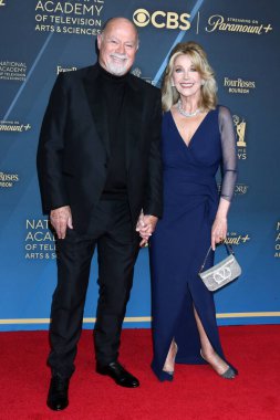 LOS ANGELES, ABD - 7 Haziran 2024: Edward Scott, Melody Thomas Scott, 7 Haziran 2024 tarihinde Los Angeles 'ta Bonaventure Hotel' deki 51.