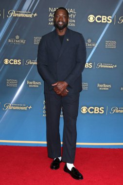 LOS ANGELES, ABD - 8 Haziran 2024: Dwayne Wade, 8 Haziran 2024 tarihinde Los Angeles 'ta bulunan Bonaventure Hotel' e 51. Yıllık Emmy Yaratıcı Sanatlar ve Yaşam Tarzı Ödülleri 'ne ulaştı.