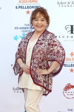 LOS ANGELES - 15 Haziran: Patrika Darbo 15 Haziran 2024 'te Studio City, CA' da düzenlenen 12. Geleneksel Ed Asner & Friends Poker Etkinliği 'nde Radford Stüdyoları' nda