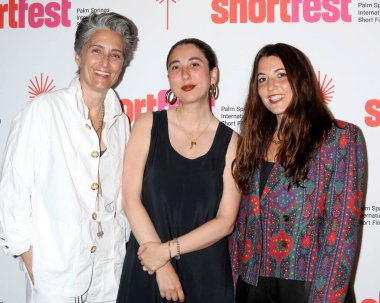 LOS ANGELES, ABD - 22 Haziran 2024: Alex Hedison, Elizabeth Baudouin, Natalie Shirinian, 30. Palm Springs Uluslararası Kısa Festivali 'nde 22 Haziran 2024' te Palm Springs, CA