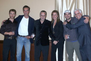 LOS ANGELES, ABD - 4 Mayıs 2024: Evan Hofer, Jason Thompson, Maurice Bernard, Nancy Lee Grahn, Dominic Zamprogna, Christian LeBlanc at the Daytime United to End ALS at the Embassy Suites, Glendale, CA