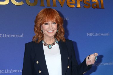 LOS ANGELES, ABD - 14 Temmuz 2024: NBCUniversal TCA Basın Turu 'nda Reba McEntire 14 Temmuz 2024 tarihinde Pasadena, CA