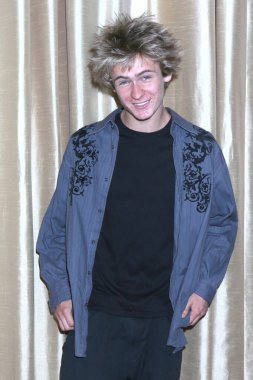 LOS ANGELES, ABD - 3 Ağustos 2024: Hudson West 3 Ağustos 2024 'te Glendale, CA' deki Genel Hastane Hayran Kulübü etkinliği