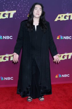 LOS ANGELES, ABD - 20 Ağustos 2024: Young-Min, 20 Ağustos 2024 'te Pasadena, CA' da bulunan Hotel Dena 'da Amerika' nın Yetenek Sizsiniz Şovu Kırmızı Halı 20, 2024 'te