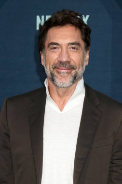 LOS ANGELES, ABD - 16 Eylül 2024: Canavarlardaki Javier Bardem - The Lyle and Erik Menendez Story LA Premiere at the Egypt Theater, 16 Eylül 2024, Los Angeles, CA