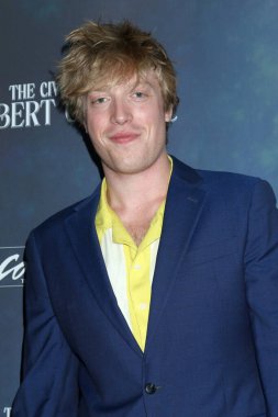 LOS ANGELES, ABD - 7 Eylül 2024: John Bucy The Civility of Albert Cahier açılış gecesinde 7 Eylül 2024 tarihinde Burbank, CA