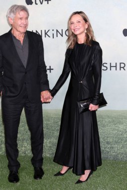 LOS ANGELES, ABD - 8 Ekim 2024: Harrison Ford, Calista Flockhart Pasifik Tasarım Merkezi 'nde 2.