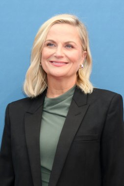 LOS ANGELES, ABD - 20 Ekim 2024: Amy Poehler Newport Beach Film Festivali Onur ve Varyeteleri 10 Aktör İzlenecek Balboa Körfezi Kulübü 'nde 20 Ekim 2024' te, Newport Beach, CA