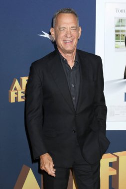 LOS ANGELES, ABD - 25 Ekim 2024: AFI Fest 'te Tom Hanks - 25 Ekim 2024 tarihinde Los Angeles, CA' da TCL Çin Tiyatrosu 'nda gösterim