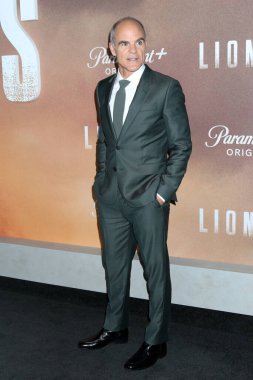 LOS ANGELES, ABD - 23 Ekim 2024: Michael Kelly, Lioness Sezon 2 Bölüm Linwood Dunn Tiyatrosu 'nda 23 Ekim 2024