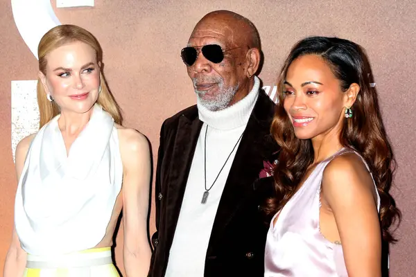 LOS ANGELES, ABD - 23 Ekim 2024: Nicole Kidman, Morgan Freeman, Zoe Saldana Linwood Dunn Tiyatrosu 'ndaki Lioness 2. Sezon' da 23 Ekim 2024, Los Angeles, CA