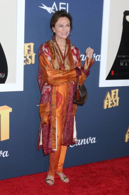 LOS ANGELES, ABD - 26 Ekim 2024: AFI Fest 'te Jacqueline Bisset - TCL Çin Tiyatrosu' nda Maria Kırmızı Halı Gösterimi 26 Ekim 2024, Los Angeles, CA