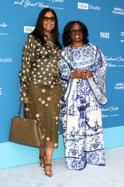 LOS ANGELES, ABD - 27 Ekim 2024: Cookie Johnson, LaTanya Richardson Jackson Skirball Center 'daki Tecavüz Tedavi Merkezi' nin 50. yıldönümü etkinliğinde