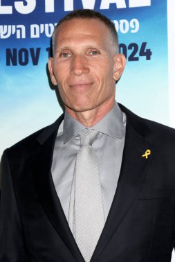 LOS ANGELES, ABD - 13 Kasım 2024: Ynon Kreiz Şaban Tiyatrosu 'ndaki 36. İsrail Film Festivali açılış gecesi galasında 13 Kasım 2024 tarihinde, CCA