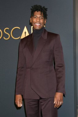 LOS ANGELES, ABD - 17 Kasım 2024: Jon Batiste Dolby Balo Salonu 'ndaki 2024 Vali Ödülleri' nde 17 Kasım 2024 'te