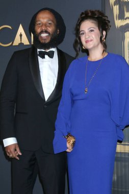 LOS ANGELES, ABD - 17 Kasım 2024: Ziggy Marley, Orly Marley Dolby Balo Salonu 2024 Vali Ödülleri 'nde 17 Kasım 2024, Los Angeles, CA