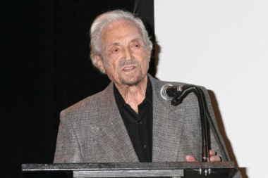 LOS ANGELES, ABD - 21 Kasım 2024: Hal Linden Televizyon Şehri 'ndeki Peter Marshall Yaşam Kutlaması' nda 21 Kasım 2024, Los Angeles, CA