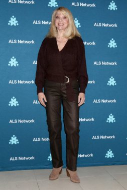 Teresa Ganzel, Molly Wolveck Sanat Sergisi 'nde ALS Araştırma ve Bakım yararına 23 Kasım 2024' te Batı Hollywood, CA