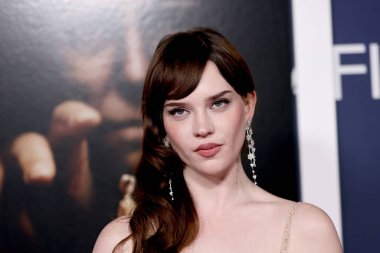 LOS ANGELES, ABD - 24 Ekim 2024: Sophie Thatcher AFI Fest 'te - kafir LA Premiere TCL Çin Tiyatrosu IMAX' ta 24 Ekim 2024, Los Angeles, CA