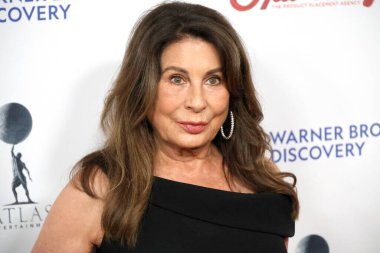 LOS ANGELES, ABD - 6 Aralık 2024: Paula Wagner Beverly Hilton Hotel 'deki 38. Amerikan Sinematek Ödülleri' nde 6 Aralık 2024 'te