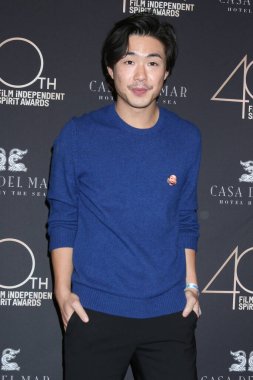 LOS ANGELES, ABD - 4 Ocak 2025: Sean Wang Santa Monica, CA 'da 4 Ocak 2025 tarihinde Casa Del Mar' da düzenlenen 2025 Spirit Awards Nomine Brunch 'ında