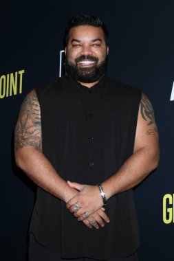 Adrian Dev, Los Angeles 'ta 30 Ocak 2025' te Los Angeles 'taki Regal Theater' daki Grace Point galasında.