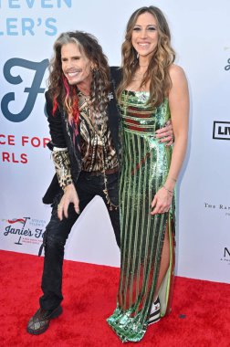 Steven Tyler, Aimee Preston Hollywood Palladium 'daki Janie Grammy Ödülleri İzleme Partisi' nde 2 Şubat 2025 'te Los Angeles, CA