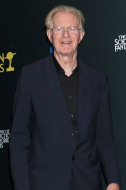 Ed Begley Jr., 2 Şubat 2025 'te Los Angeles' taki Universal Hilton Oteli 'nde Satürn Ödülleri Basın Odası' nda.