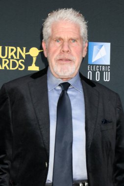 Ron Perlman, Saturn Ödülleri 'nde Universal Hilton Oteli' ne 2 Şubat 2025 'te ulaştı.
