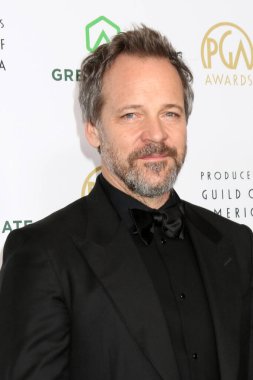 Peter Sarsgaard, Century Plaza Hotel 'de 2025 Producers Guild Ödülleri' nde 8 Şubat 2025 'te Century City, CA