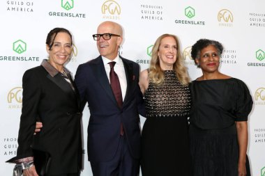 Stephanie Allain, Donald De Line, Susan Sprung, Michelle Byrd Century Plaza Hotel 'de 2025 Yapımcılar Birliği Ödülleri' nde 8 Şubat 2025 'te Century City, CA