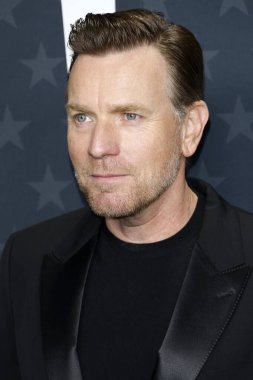 Ewan McGregor, Barker Hanger 'daki 2025 Eleştirmen Seçimi Ödülleri' nde 7 Şubat 2025 'te Santa Monica, CA