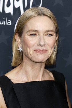 Naomi Watts, Barker Hanger 'daki 2025 Eleştirmen Seçimi Ödülleri' nde 7 Şubat 2025 'te Santa Monica, CA