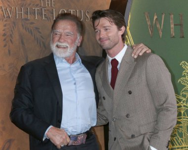 Arnold Schwarzenegger, Patrick Schwarzenegger, Paramount Stüdyoları 'nda 3. Sezon 3.