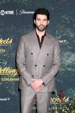 Steven Krueger, YelllowJackets Sezon 3 Bölüm 3 