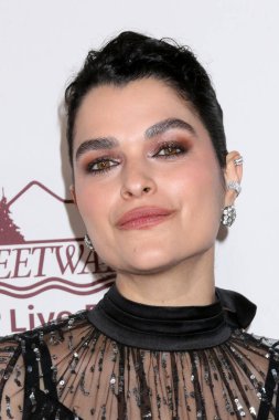 Eve Harlow 15 Şubat 2025 'te Los Angeles, CA' da Kıtalararası Los Angeles 'ta 29. Yıllık Üretim Tasarım Ödülleri' nde