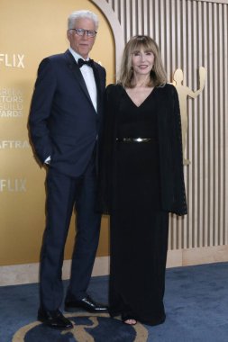 Ted Danson, Mary Steenburgen 31. SAG Ödülleri - Shrine Konser Salonu 'na 23 Şubat 2025' te Los Angeles, CA