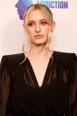 Isabella Rickel, Beverly Hills Oteli 'nde 24 Şubat 2025' te, Cure Addiction Now 'ın açılış bağış gecesinde.