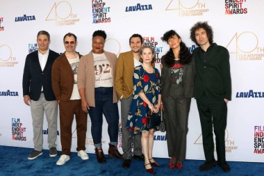 2025 'teki Üç Kızı Bağımsız Ruh Ödülleri' nde 22 Şubat 2025 'te Santa Monica, CA